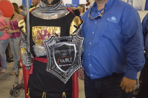 iVAULT KNIGHT AT EXPO